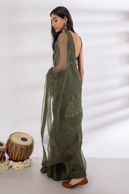 Shop Rashi Jain Green Chanderi U Neck Embroidered Saree With Blouse at Aza Fashions Shop_Rashi Jain_Green Chanderi U Neck Embroidered Saree With Blouse _at_Aza_Fashions