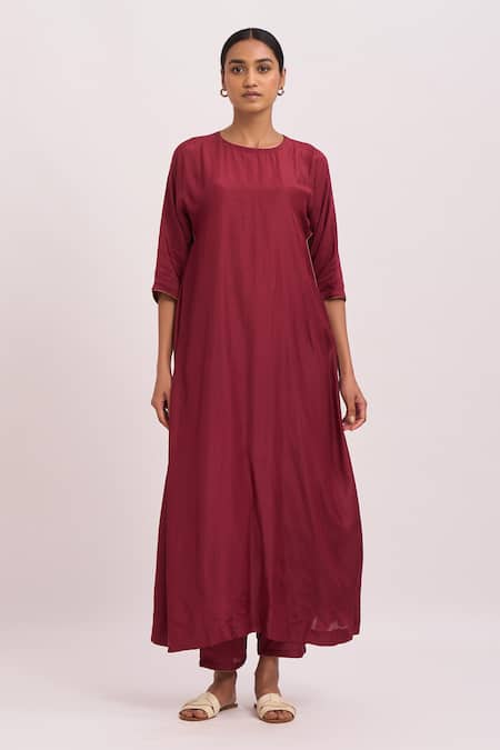 Dot Kaftan Style Kurta & Pant Set 