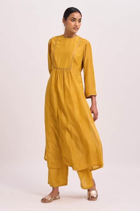 Buy_Dot_Yellow Kurta And Pant Cotton Silk, Scarf Chanderi Floral Motifs Embellished Set _Online_at_Aza_Fashions