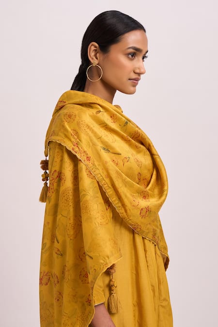 Shop_Dot_Yellow Kurta And Pant Cotton Silk, Scarf Chanderi Floral Motifs Embellished Set _Online_at_Aza_Fashions