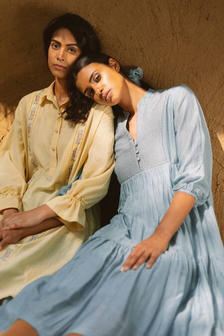 Buy Ayaka Blue Dress 100% Chanderi, Lining 100% Mandarin Collar Online at Aza Fashions Buy_Ayaka_Blue Dress 100% Chanderi, Lining 100% Mandarin Collar _Online_at_Aza_Fashions