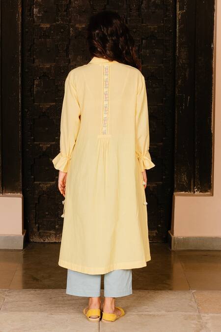 Shop Ayaka Yellow 100% Organic Cotton Made With Bamboo Fibres Floral Shirt Collar Dress at Aza Fashions Shop_Ayaka_Yellow 100% Organic Cotton Made With Bamboo Fibres Floral Shirt Collar Dress _at_Aza_Fashions