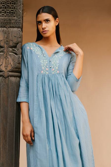 Buy Ayaka Blue 100% Chanderi And 100% Organic Dobby Made With Pleated Tunic Online at Aza Fashions Buy_Ayaka_Blue 100% Chanderi And 100% Organic Dobby Made With Pleated Tunic _Online_at_Aza_Fashions