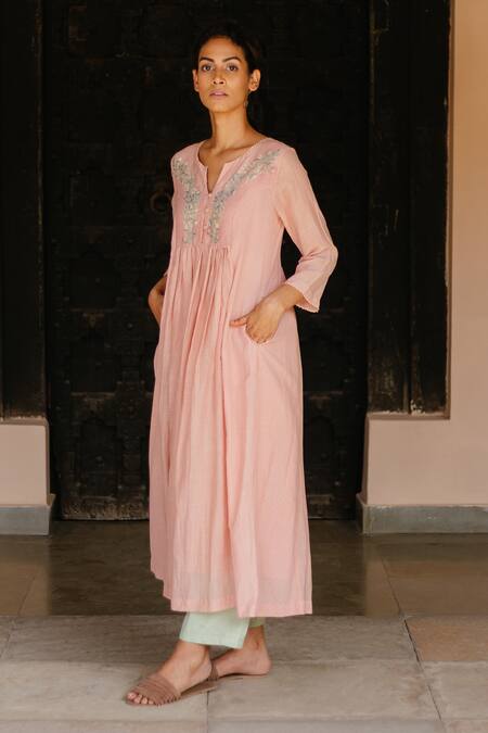 Shop Ayaka Pink 100% Chanderi And 100% Organic Dobby Made With Pleated Tunic Online at Aza Fashions Shop_Ayaka_Pink 100% Chanderi And 100% Organic Dobby Made With Pleated Tunic _Online_at_Aza_Fashions