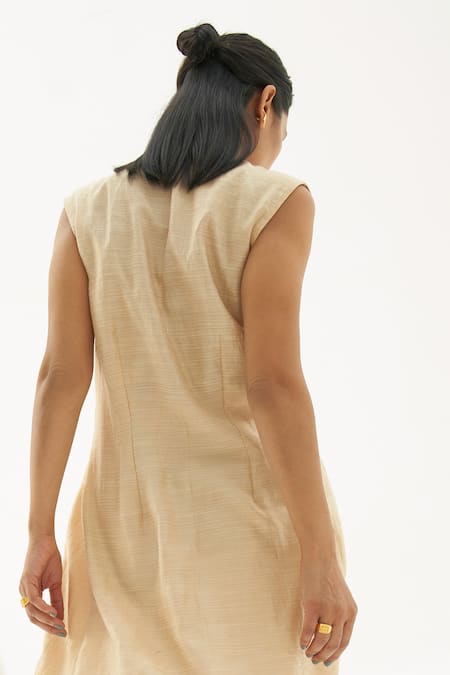 Corpora Studio Chanderi Brocade Tunic & Pant Set 