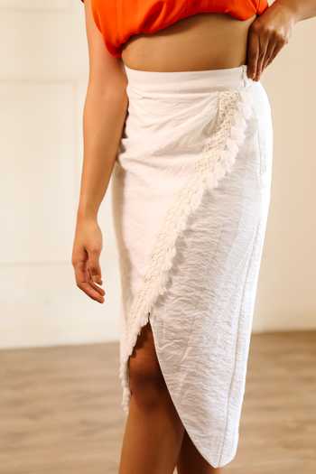 Buy_House Of Her_Ivory Sunrise Tulip Skirt _Online_at_Aza_Fashions