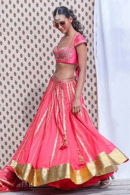 Buy Nikasha Red Cotton Silk, Organdy Floral, Dabka Sweetheart Neck Embroidered Lehenga Set Online at Aza Fashions Buy_Nikasha_Red Cotton Silk, Organdy Floral, Dabka Sweetheart Neck Embroidered Lehenga Set _Online_at_Aza_Fashions