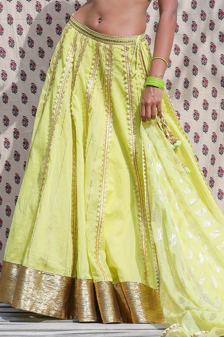 Shop_Nikasha_Green Cotton Silk, Organdy Floral, Dabka Sweetheart Neck Embroidered Lehenga Set _Online_at_Aza_Fashions