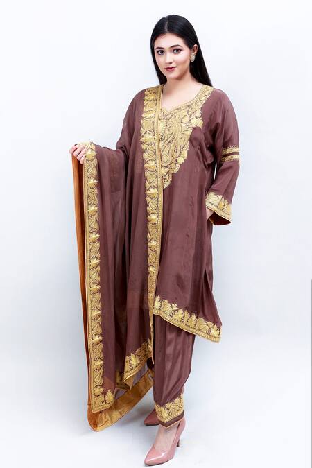 Daljit Sudan Brown Crepe And Georgette Tilla Leaf Neck Embroidered Phiran Kurta Pant Set Online at Aza Fashions Daljit Sudan_Brown Crepe And Georgette Tilla Leaf Neck Embroidered Phiran Kurta Pant Set _Online_at_Aza_Fashions