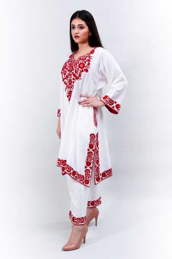 Daljit Sudan_White Cotton And Georgette Thread & Aari Leaf Embroidered Phiran Kurta Pant Set_Online_at_Aza_Fashions
