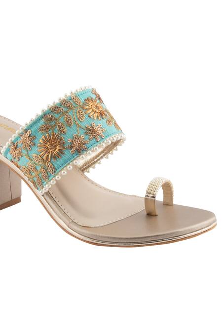 Signature Sole Blue Embroidered Toe-ring Block Heels at Aza Fashions Signature Sole_Blue Embroidered Toe-ring Block Heels_at_Aza_Fashions