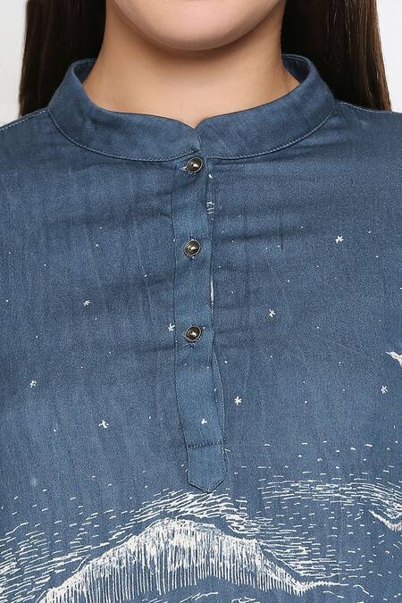 So Us By Sougatpaul_Blue Cotton Twill Embroidery Stand Collar Asymmetric Kurta And Pant Set  _at_Aza_Fashions