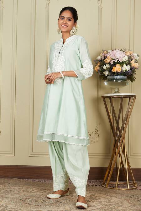 Shop_Sheetal Batra_Green Kurta Silk Chanderi Salwar Glazed Ruzena Floral Embroidered Set_Online_at_Aza_Fashions