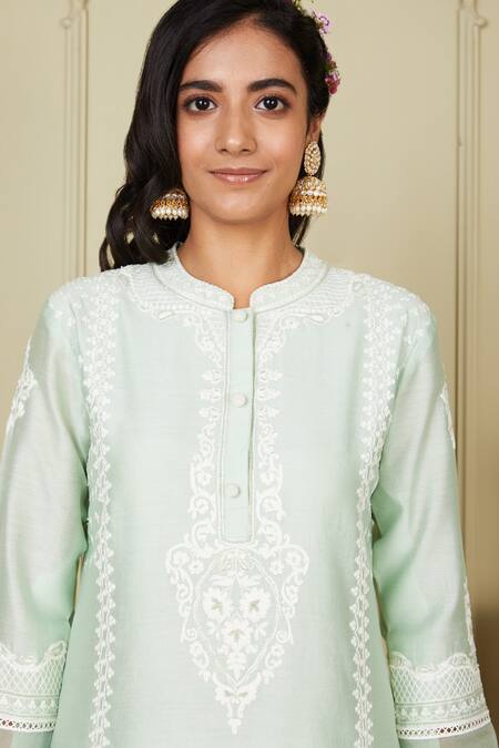 Shop Sheetal Batra Green Kurta Silk Chanderi Dhoti Pant Bamberg Ayanna Embroidered And Set Online at Aza Fashions Shop_Sheetal Batra_Green Kurta Silk Chanderi Dhoti Pant Bamberg Ayanna Embroidered And Set _Online_at_Aza_Fashions