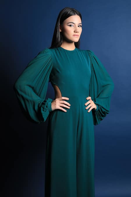Swatee Singh_Green Heavy Crepe Round Puff Sleeves Jumpsuit _at_Aza_Fashions