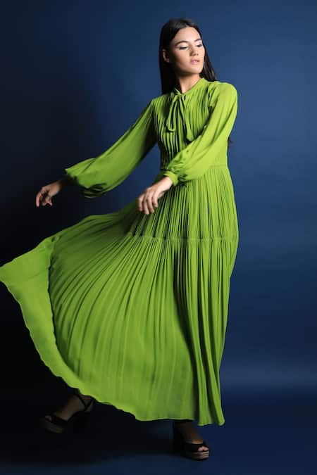 Swatee Singh_Green Georgette Bow Puff Sleeves Maxi Dress _Online_at_Aza_Fashions