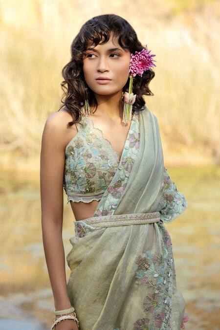 Show Shaa Green Satin, , Pure Silk V Neck Embroidered Saree With Blouse Online at Aza Fashions Show Shaa_Green Satin, , Pure Silk V Neck Embroidered Saree With Blouse _Online_at_Aza_Fashions