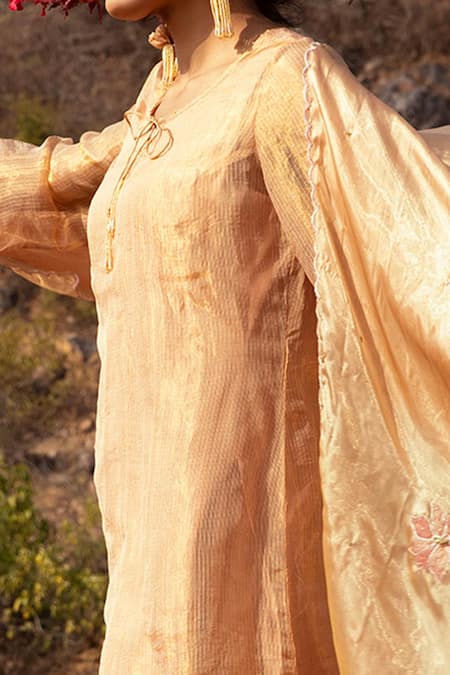 Buy_Show Shaa_Gold Organza, Glass , Glaze Cotton, Kota Round Embroidered Kurta Set _Online_at_Aza_Fashions