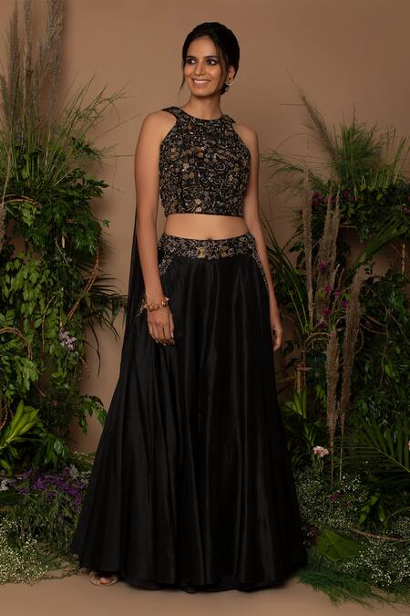 Samatvam By Anjali Bhaskar Black Habutai Silk, Rayon Round Embroidered Lehenga Set Online at Aza Fashions Samatvam By Anjali Bhaskar_Black Habutai Silk, Rayon Round Embroidered Lehenga Set _Online_at_Aza_Fashions