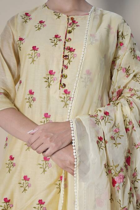 Shop_Kameez_Yellow Dupatta - Organza, Kurta - Chanderi, Pants - Cotton Embroidered Set _Online_at_Aza_Fashions