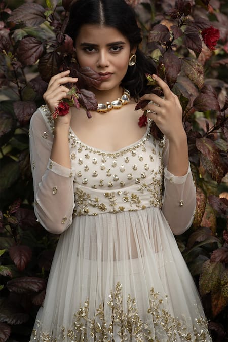 Buy Astha Narang White Net, Main Material Raw Silk, Embellished Kurta Lehenga Set Online at Aza Fashions Buy_Astha Narang_White Net, Main Material Raw Silk, Embellished Kurta Lehenga Set _Online_at_Aza_Fashions