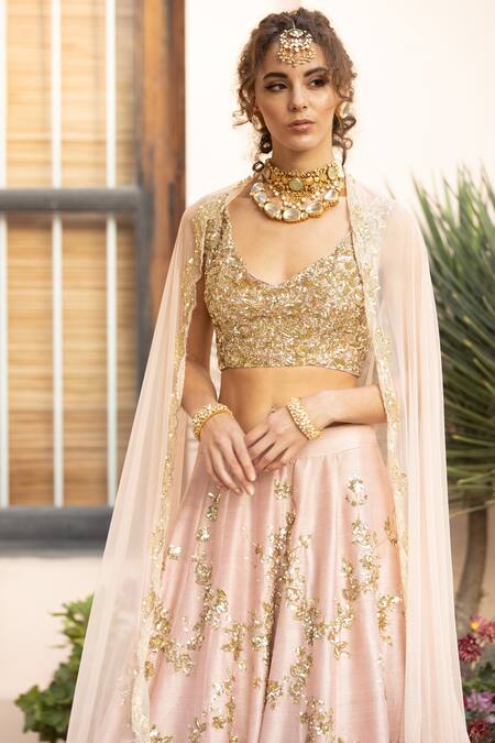 Astha Narang Peach Net, Dupatta Netlining Semi Crepe, Main Embellished Set Online at Aza Fashions Astha Narang_Peach Net, Dupatta Netlining Semi Crepe, Main Embellished Set _Online_at_Aza_Fashions