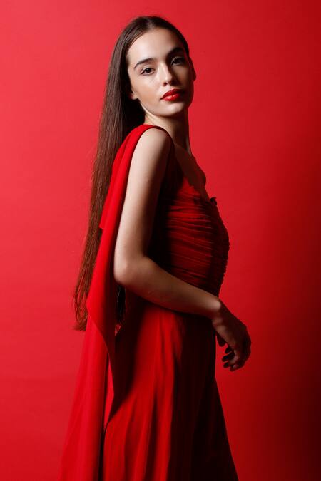 Swatee Singh Red Crepe Solid Sweetheart Neck Draped Corset Jumpsuit Online at Aza Fashions Swatee Singh_Red Crepe Solid Sweetheart Neck Draped Corset Jumpsuit _Online_at_Aza_Fashions