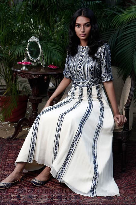 Samatvam By Anjali Bhaskar Beige Georgette Round Embroidered Anarkali  