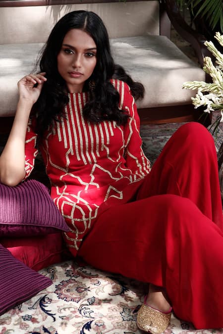 Shop_Samatvam By Anjali Bhaskar_Red Georgette, Banarasi Net Boat Embroidered Kurta And Pant Set _at_Aza_Fashions