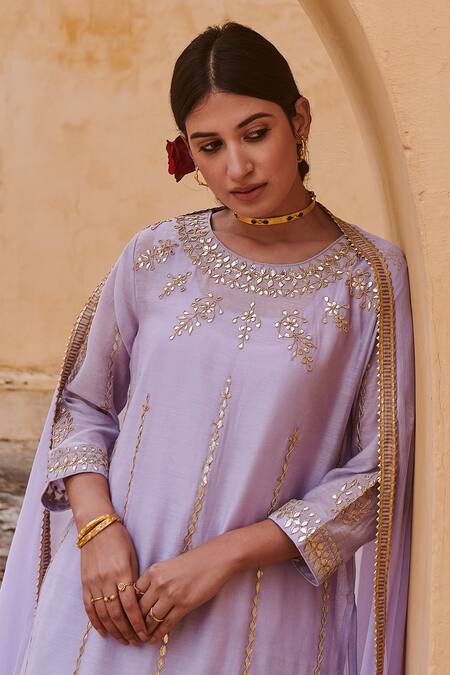 Buy_Kameez_Purple Dupatta - Chiffon, Kurta - Chanderi, Pants - Gota Embroidered Set _Online_at_Aza_Fashions