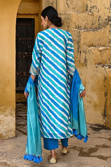Shop Kameez Blue Kurta And Dupatta- Chanderi, Pants - Cotton Floral Leheriya Pattern Set at Aza Fashions Shop_Kameez_Blue Kurta And Dupatta- Chanderi, Pants - Cotton Floral Leheriya Pattern Set _at_Aza_Fashions