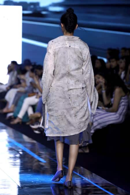 Shop JAYATI GOENKA Grey Handwoven Cotton Dress Round, Jacket Open And Set at Aza Fashions Shop_JAYATI GOENKA_Grey Handwoven Cotton Dress Round, Jacket Open And Set _at_Aza_Fashions