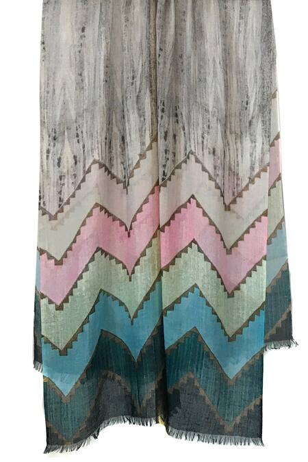 Pashma Multi Color Cashmere Chevron Print Scarf Online at Aza Fashions Pashma_Multi Color Cashmere Chevron Print Scarf _Online_at_Aza_Fashions