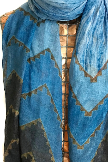 Shop Pashma Blue Cashmere Chevron Print Scarf at Aza Fashions Shop_Pashma_Blue Cashmere Chevron Print Scarf _at_Aza_Fashions