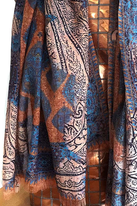 Shop Pashma Multi Color Frayed Printed Scarf at Aza Fashions Shop_Pashma_Multi Color Frayed Printed Scarf _at_Aza_Fashions