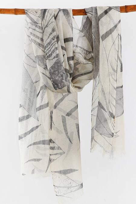 Shop Pashma White Printed Silk Cashmere Scarf at Aza Fashions Shop_Pashma_White Printed Silk Cashmere Scarf _at_Aza_Fashions