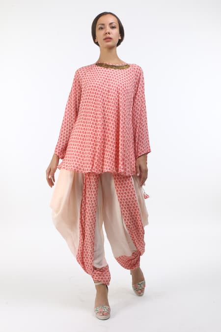 Nikasha Printed Kurta & Dhoti Pant Set 