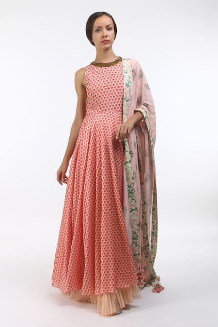 Nikasha Pink Round Chanderi Layered Anarkali Set