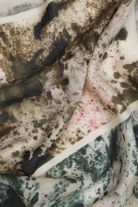 Buy Pashma Brown Printed Silk Cashmere Scarf Online at Aza Fashions Buy_Pashma_Brown Printed Silk Cashmere Scarf _Online_at_Aza_Fashions