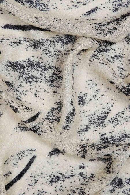 Buy_Pashma_White Printed Silk Cashmere Animal Scarf _Online_at_Aza_Fashions