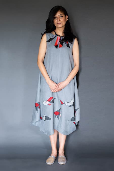 Shop Taika By Poonam Bhagat Grey Linen Round Applique Dress at Aza Fashions Shop_Taika By Poonam Bhagat_Grey Linen Round Applique Dress _at_Aza_Fashions
