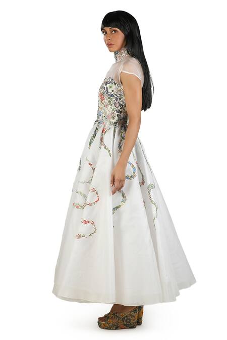 Samant Chauhan_White Silk Lining Embroidery High Gown _Online_at_Aza_Fashions