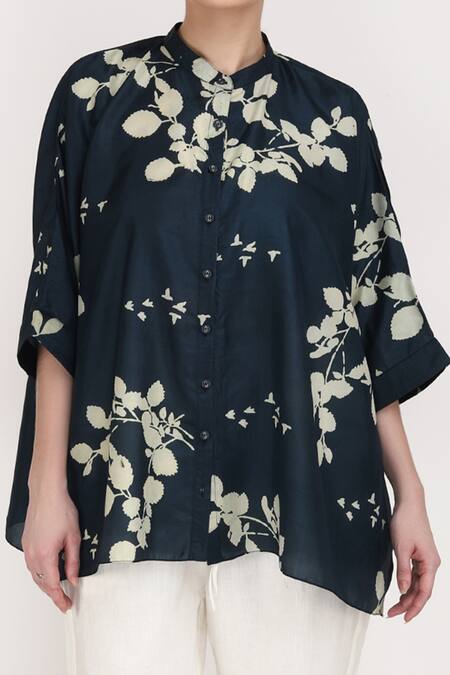 Arcvsh By Pallavi Singh Blue Linen, 100% Silk Petal Mandarin Collar Print Shirt And Pant Set at Aza Fashions Arcvsh By Pallavi Singh_Blue Linen, 100% Silk Petal Mandarin Collar Print Shirt And Pant Set _at_Aza_Fashions