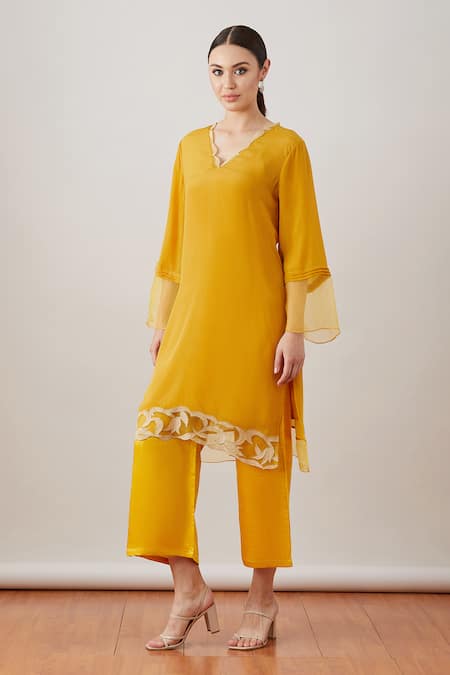 Sitaraa Straight Kurta & Palazzo Set 