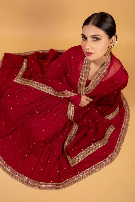 Buy_Ikshita Choudhary_Red Organza Embroidered Sequin Dupatta_Online_at_Aza_Fashions