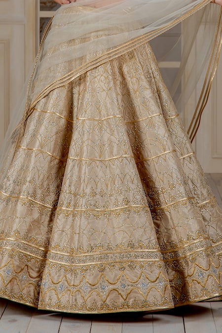 Siddartha Tytler_Beige Net, Taffeta U Neck Embroidered Bridal Lehenga Set _Online_at_Aza_Fashions