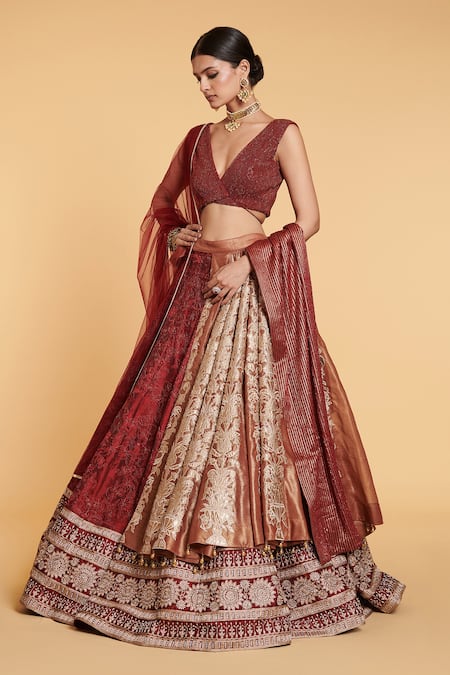 Bridal Maroon Heavy Designer Embroidered Lehenga Choli - Indian Heavy  Anarkali Lehenga Gowns Sharara Sarees Pakistani Dresses in  USA/UK/Canada/UAE - IndiaBoulevard