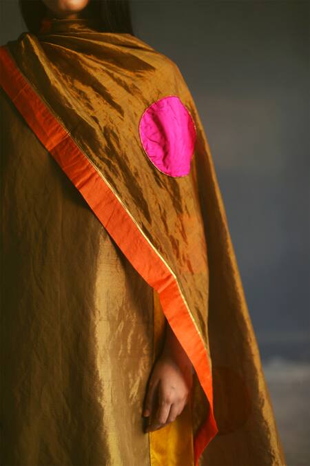 Buy_Shorshe Clothing_Gold Silk, Handloom Tissue Dupatta _Online_at_Aza_Fashions