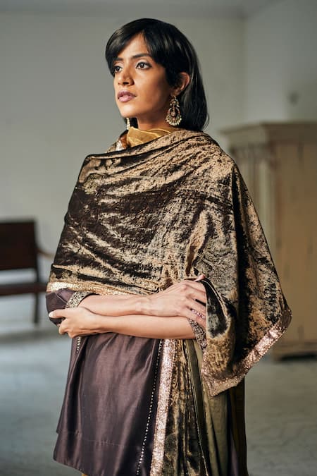 Shorshe Clothing Velvet Dupatta 