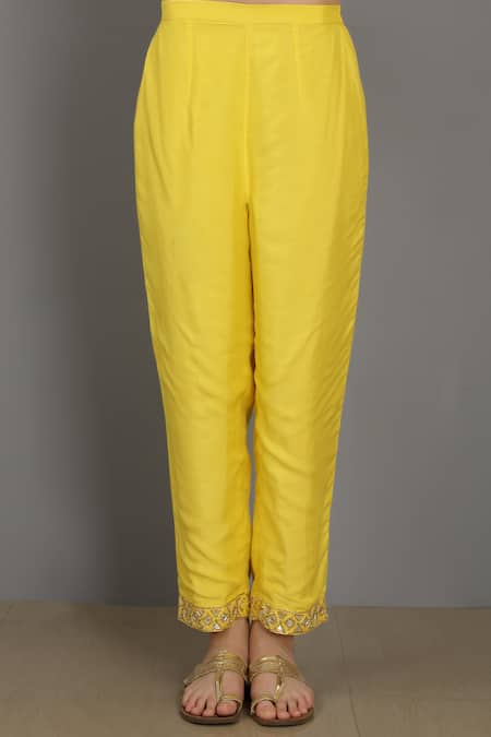 Shop_Asaga_Yellow Kurta Chanderi Silk Round Set _Online_at_Aza_Fashions